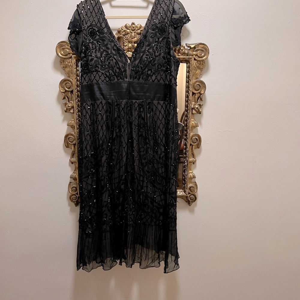 Sténay sz 14 cap sleeve short beaded dress